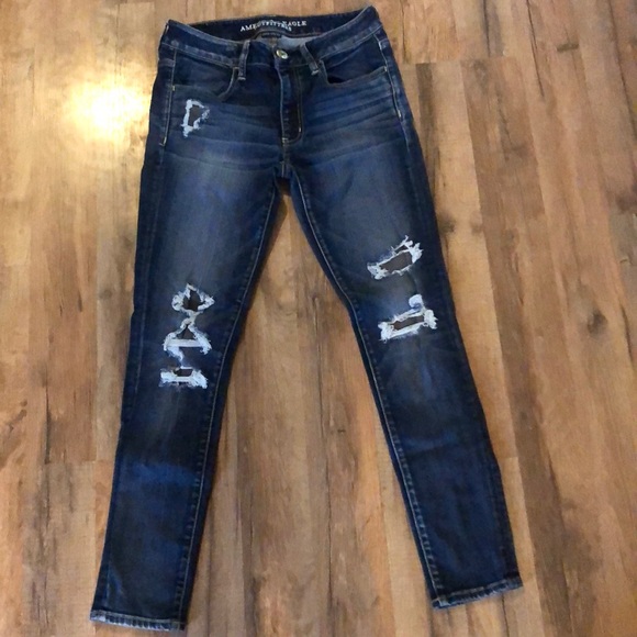 American Eagle Outfitters Denim - American Eagle distressed jegging